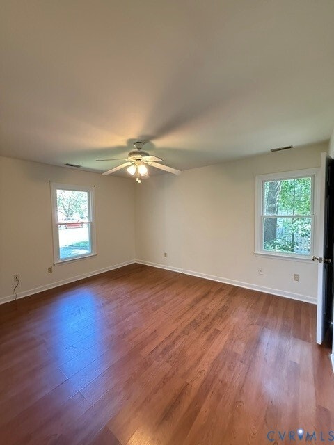 Building Photo - 2508 Sutton Pl