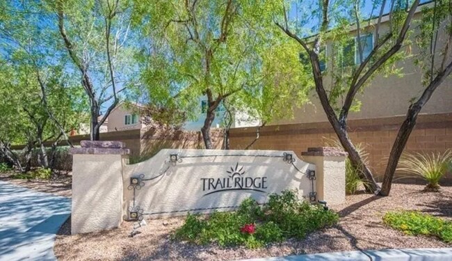 Building Photo - Stylish 3-Bedroom Home with Loft in Gated Community