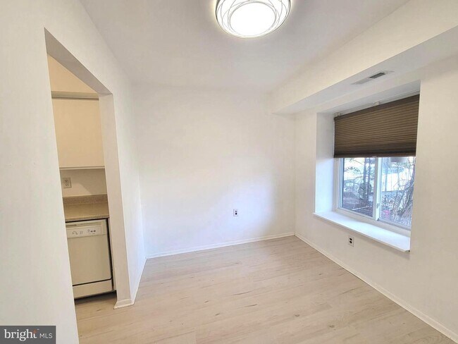 Building Photo - 1005 Timber Creek Rd