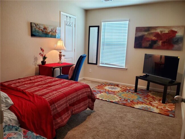 Building Photo - 157 Innis Brk Cir