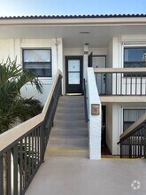 Building Photo - 6265 Sun Blvd