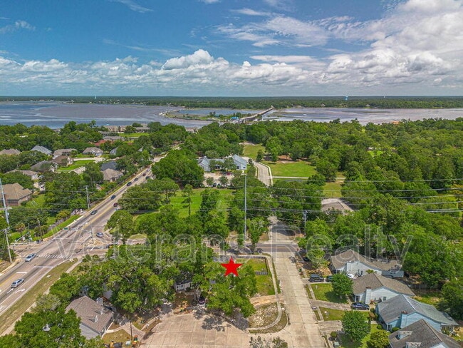 Building Photo - 2386 Merlin Cove