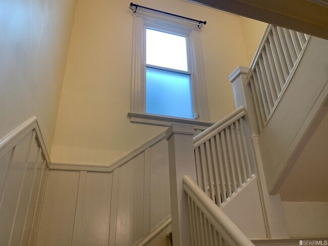 Building Photo - 238 8th Ave