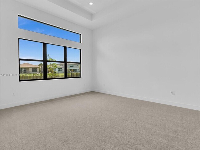 Building Photo - 10032 Stockrun Dr