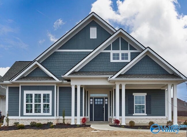 Primary Photo - 117 Marlbrook Dr