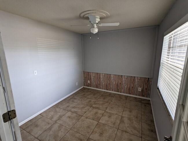 Office (optional 4th bedroom) - 430 Patrick Ave