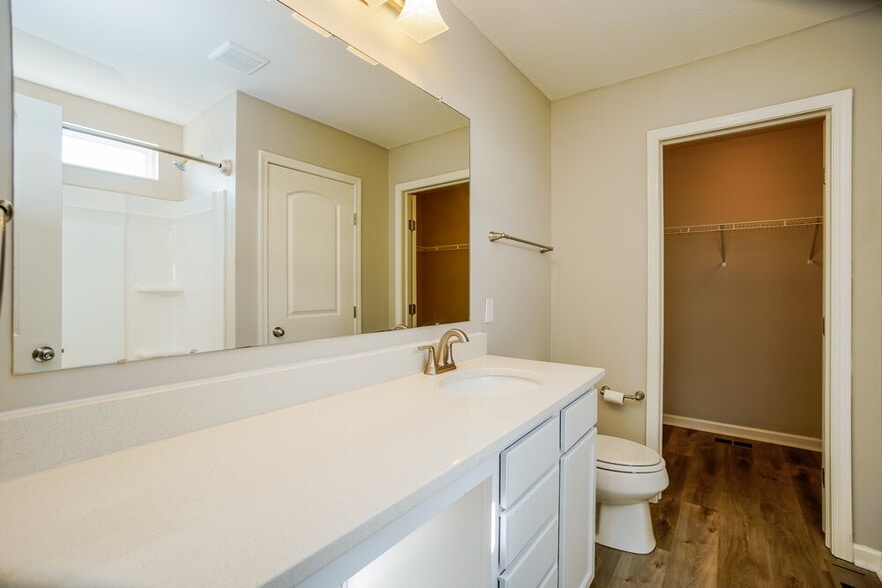 Building Photo - 259 Glen Crossing Dr