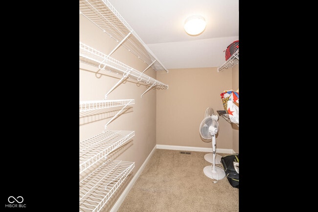 Building Photo - 10599 Geist View Dr