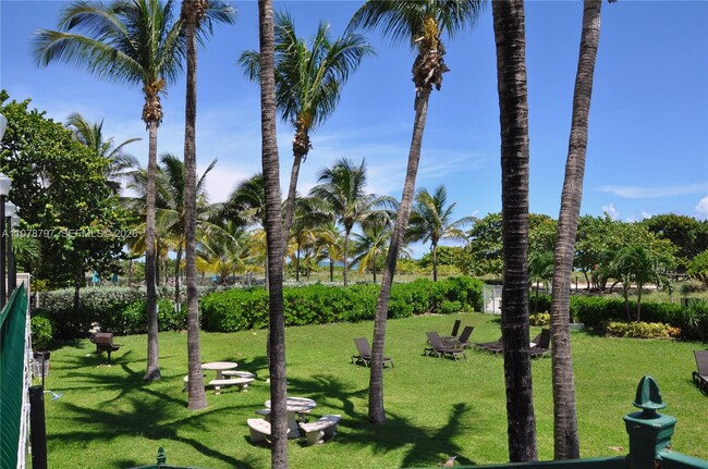 Building Photo - 9195 Collins Ave