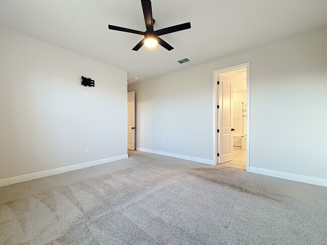 Building Photo - 362 Sofia Ln