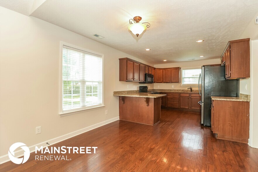 Building Photo - 1008 Stratus Dr
