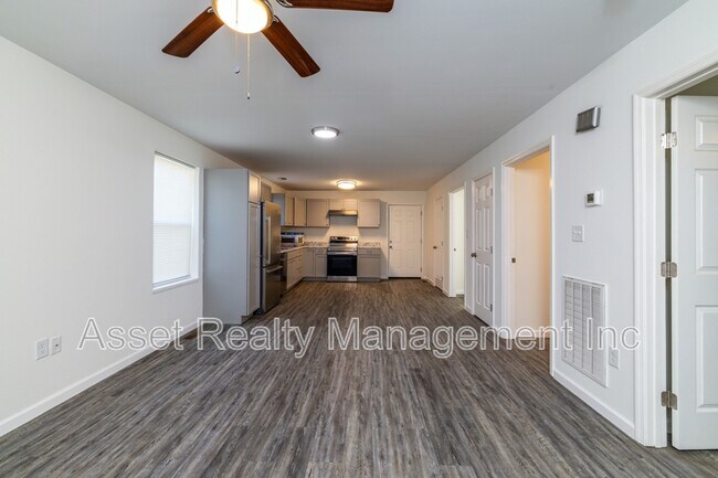 Building Photo - 1732 Jourolman Ave