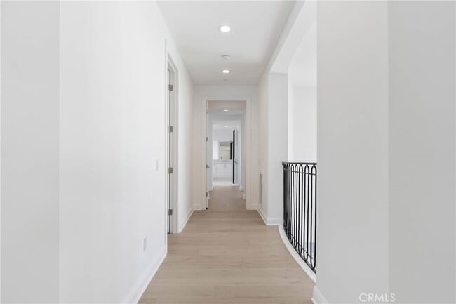 Building Photo - 20448 Liverpool Way