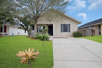 Building Photo - 11411 Roandale Dr