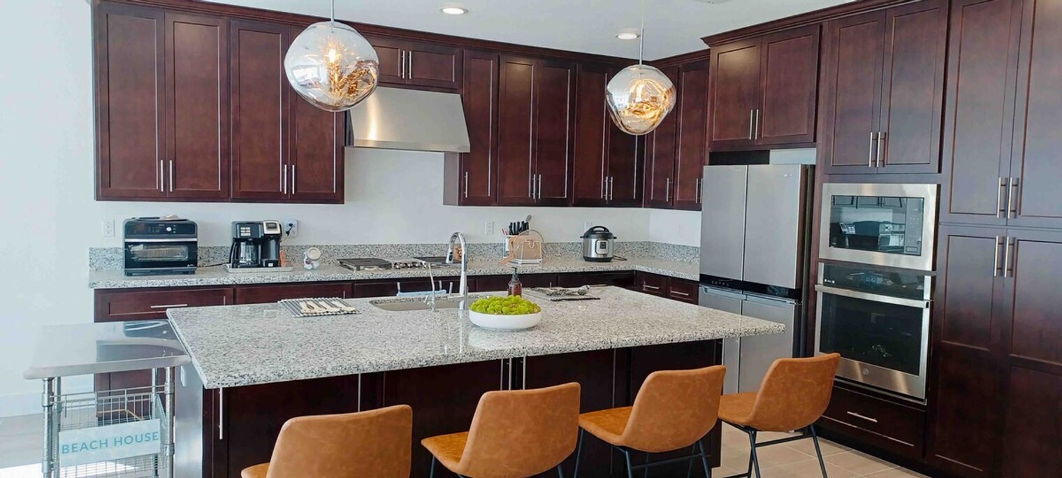 Building Photo - 8742 Hayes Cir