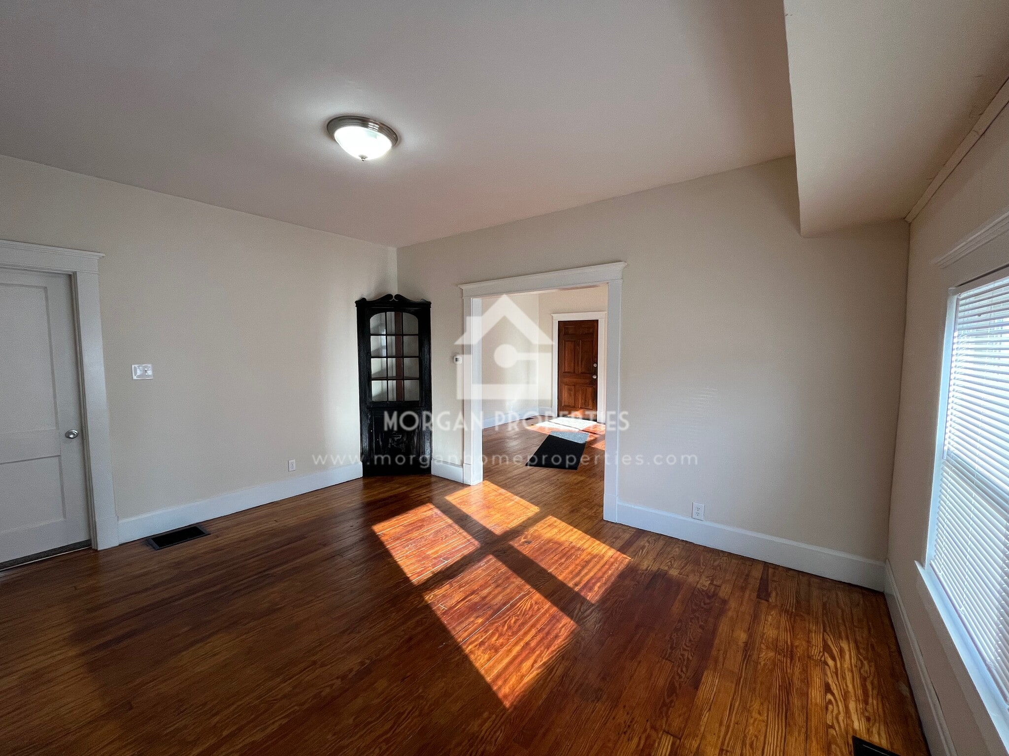 Building Photo - 1417 Arrow Ave