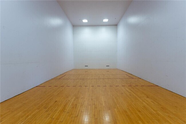 Building Photo - 1280 W Peachtree St NW
