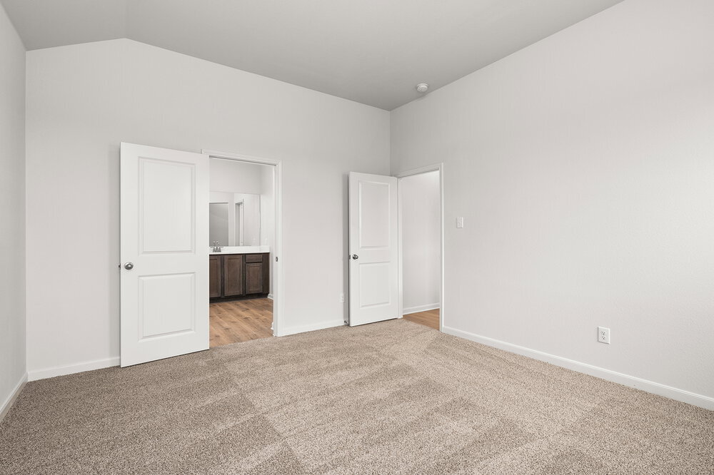 Building Photo - 214 Julian Davis Dr