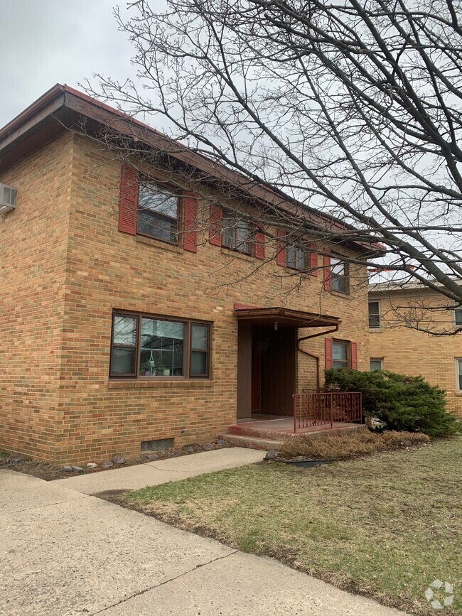Building Photo - 1005 S Brooks St