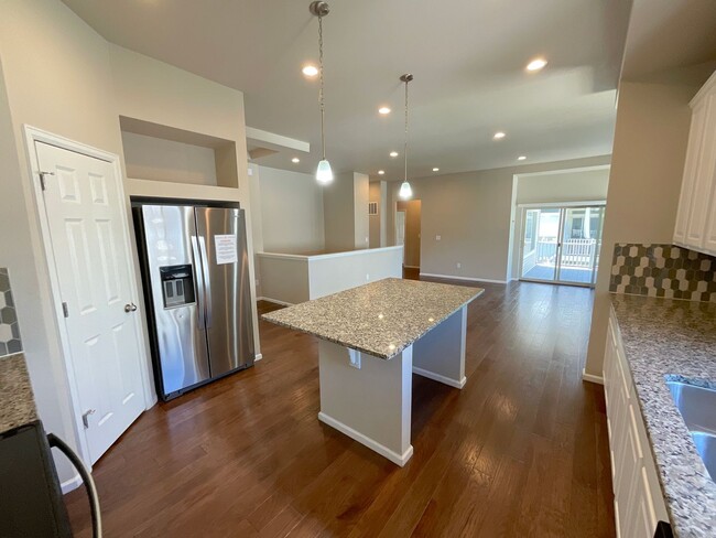Building Photo - 3 Bedroom Home Available Near Marksheffel ...