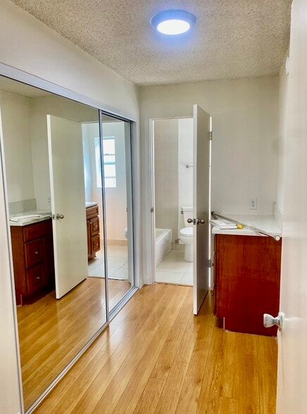 Building Photo - 3117 Bagley Ave