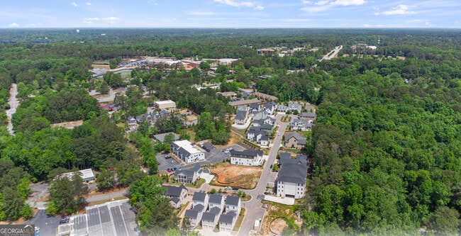 Building Photo - 1050 Blair Ln