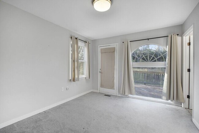 Building Photo - 22 Brown Cir