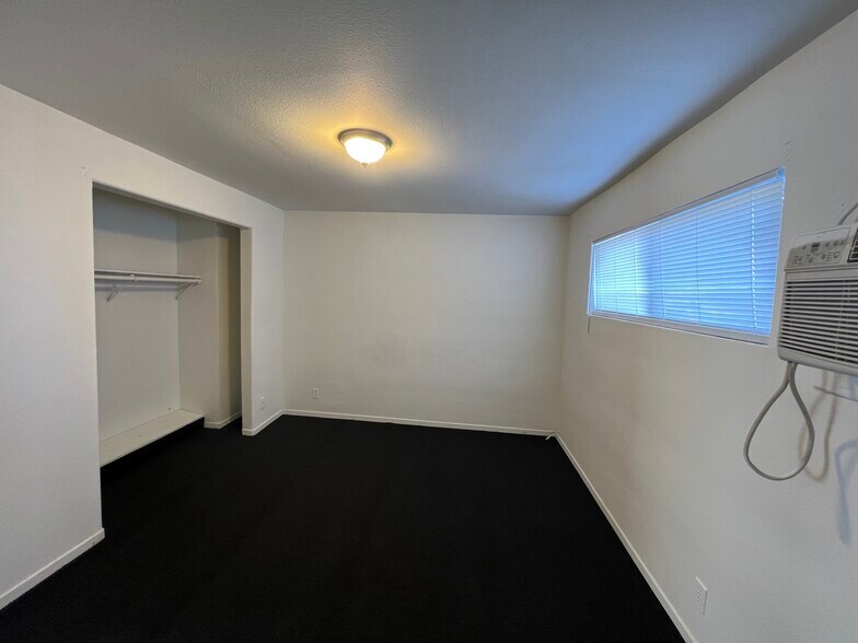 Building Photo - 1704 Fairfield Ave
