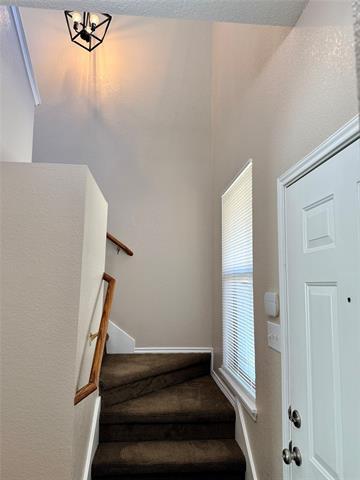 Building Photo - 2320 Aldergate Dr