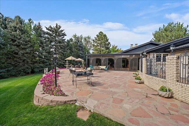 Building Photo - Gorgeous 4 bed 5 bath Luxury rental in Cherry Hills Village!