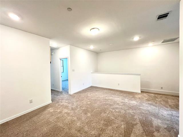 Building Photo - 2933 Tenor Wy