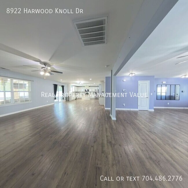 Building Photo - 8922 Harwood Knoll Dr