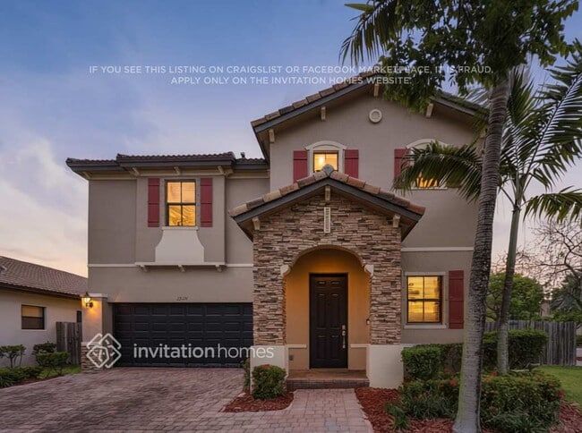 Building Photo - 23391 SW 118 Ave