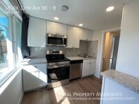 Building Photo - 18306 12th Ave NE