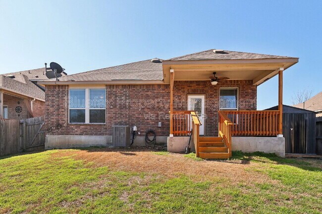 Building Photo - 14027 Laurel Br