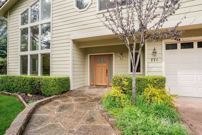 Building Photo - Solvang Private Gated Remodeled Home