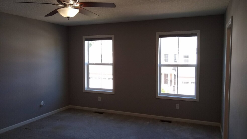 Building Photo - 6953 Archer Trl