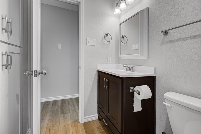 Building Photo - 1306 Choctaw