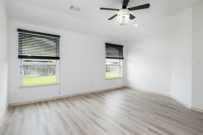 Building Photo - 12123 Bayou Junction Rd