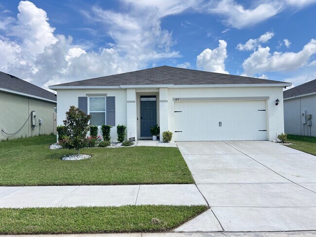 Primary Photo - 187 Emanuelle Dr