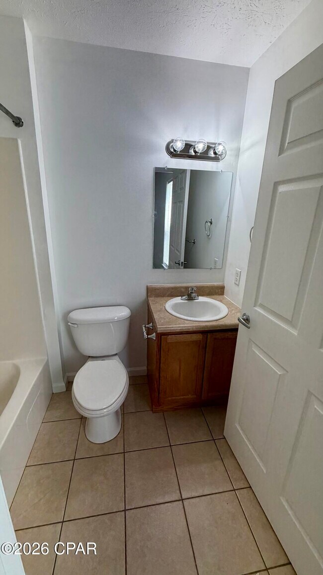 Building Photo - 9117 Laird St