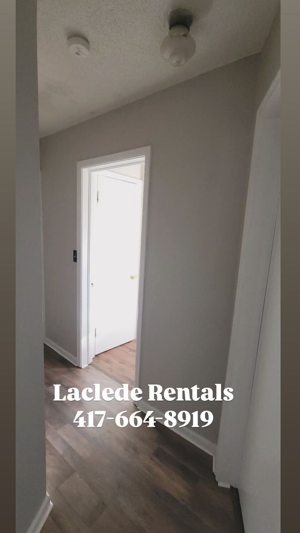 Building Photo - 4 BEDROOM 1 BATH HOUSE FOR RENT