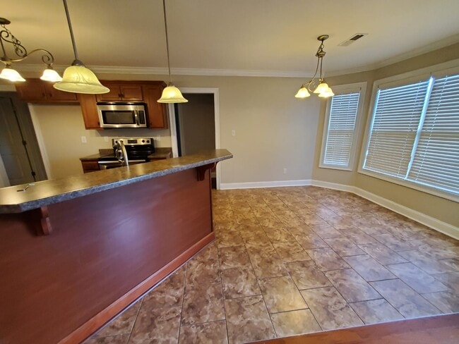 Building Photo - 486 Bell Cir