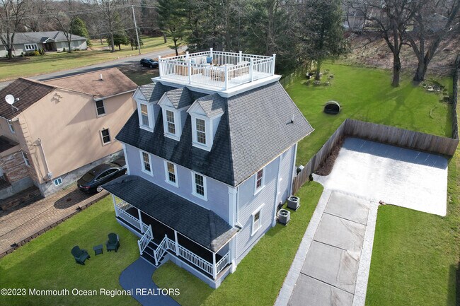 Building Photo - 577 CR-520