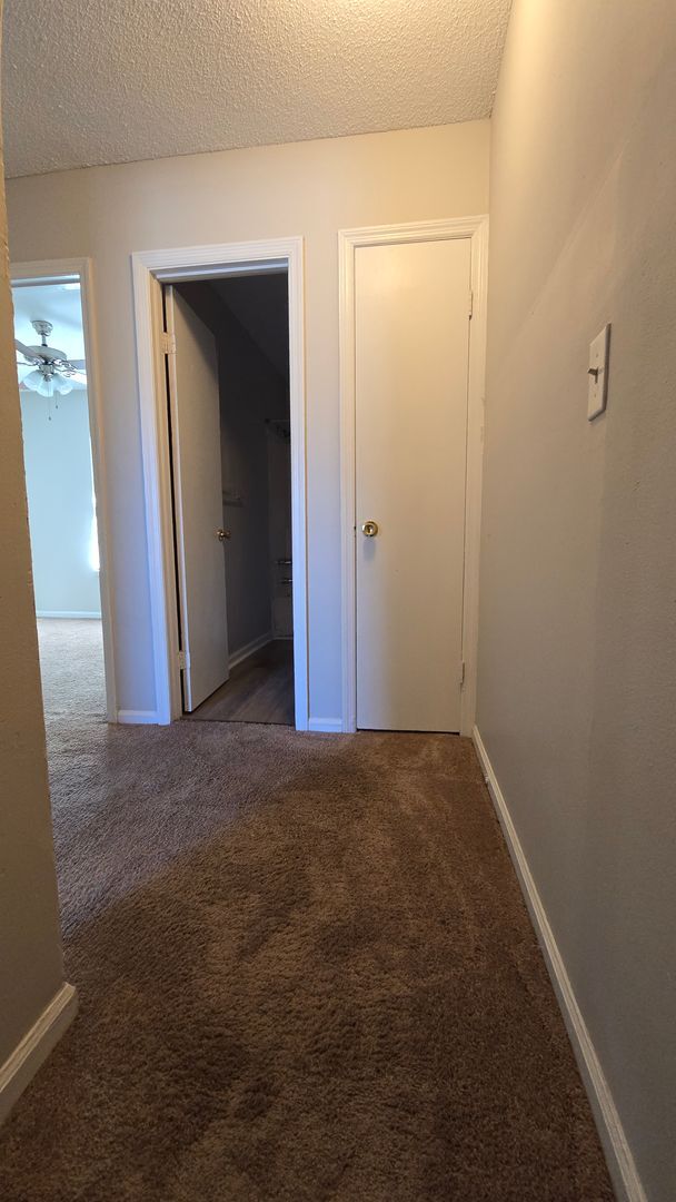 Building Photo - West Columbia