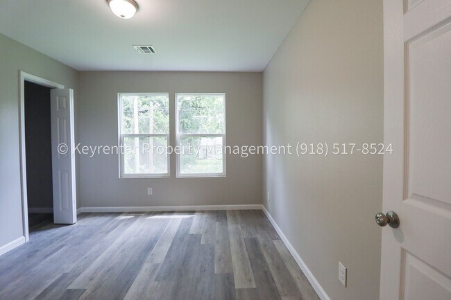 Building Photo - Beautiful Newly Built 3 Bedroom House! Available for Immediate Move in!