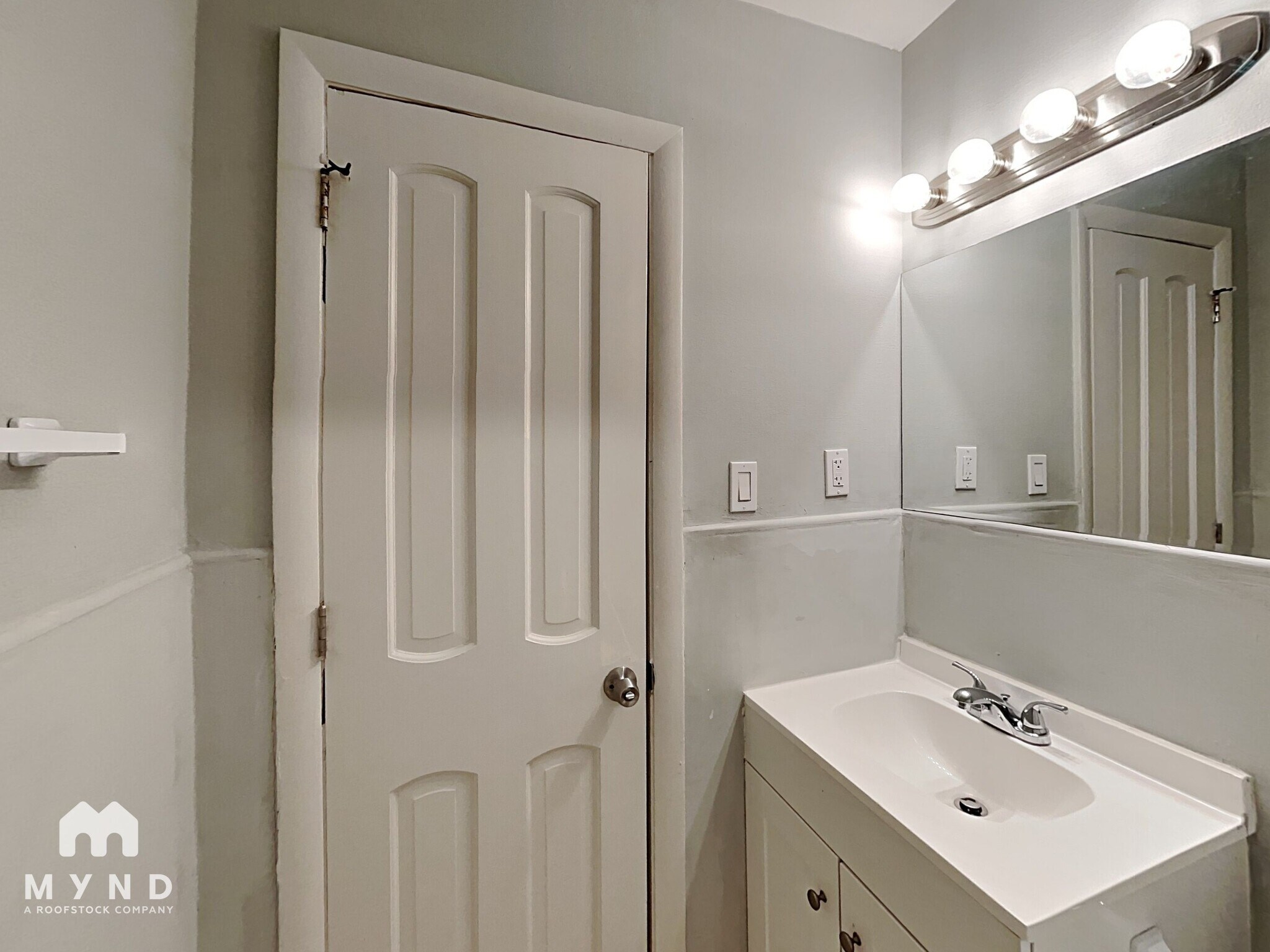 Building Photo - 7614 Connell Dr