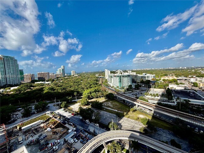 Building Photo - 60 SW 13th St