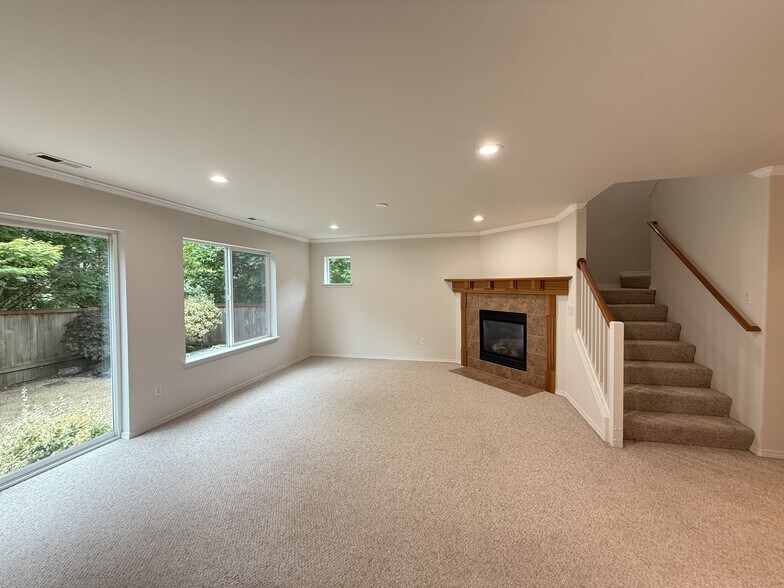 Family room - 24803 SE 19th St