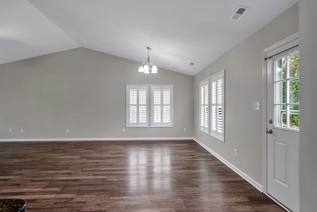 Building Photo - 202 Cottage Brook Ct